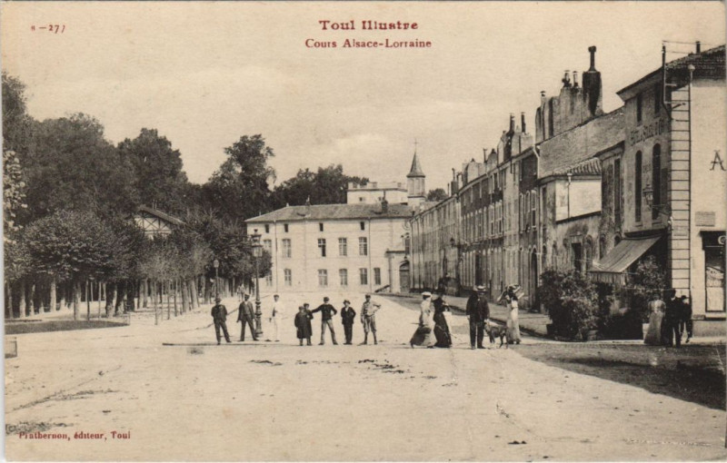 Carte postale ancienne Toul Cours Alsace-Lorraine à Toul
