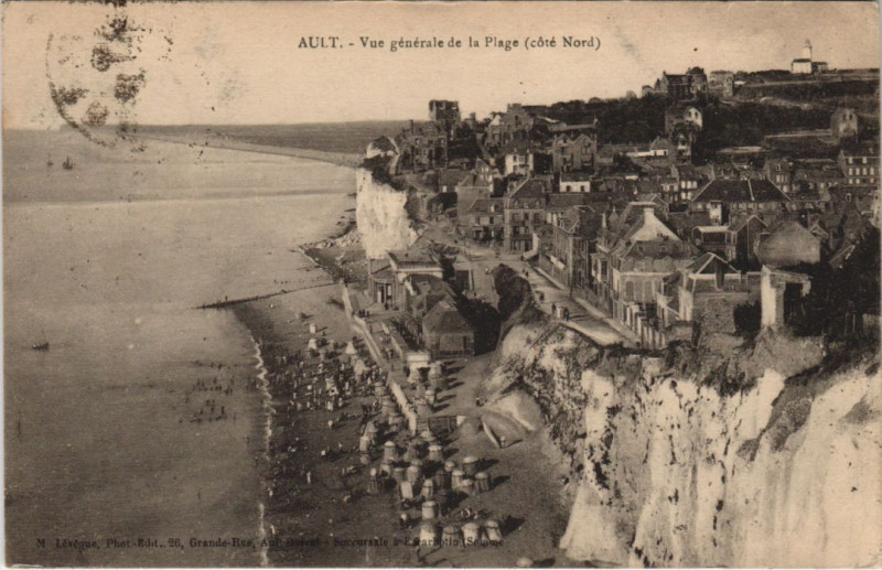 Carte postale ancienne Ault Vue generale de la Plage à Ault