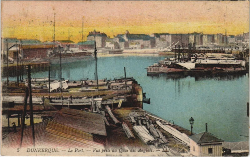 Carte postale ancienne Dunkerque Vue prise du Quais des Anglais à Dunkerque