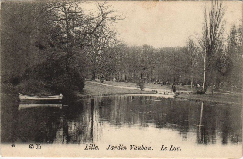 Carte postale ancienne Lille jardin Vauban Le Lac à Lille