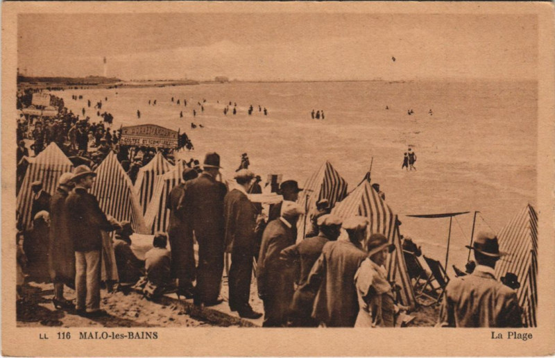 Carte postale ancienne Malo-Les-Bains La plage