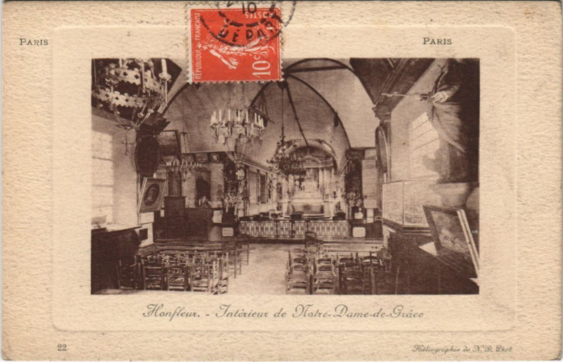 Carte postale ancienne Honfleur Interieur de Notre-dame-de-Grace à Honfleur