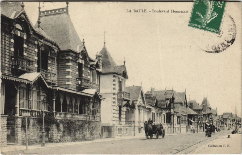 Carte postale ancienne La Baule Boulevard Hennecart