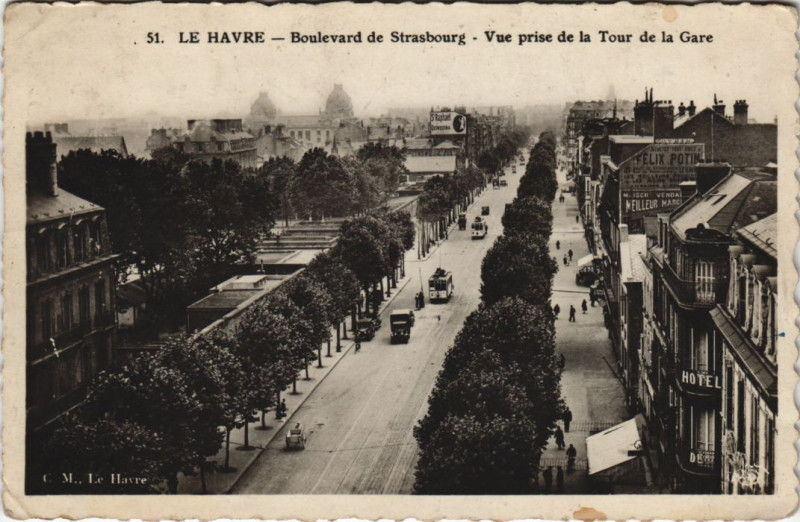 Carte postale ancienne Le Havre Boulevard de Strasbourg au Havre