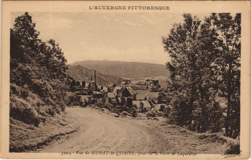 Carte postale ancienne Murat-le-Quaire Vue Panoramique à Murat-le-Quaire