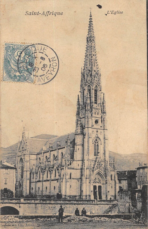 Carte postale ancienne Saint Affrique Eglise à Saint-Affrique