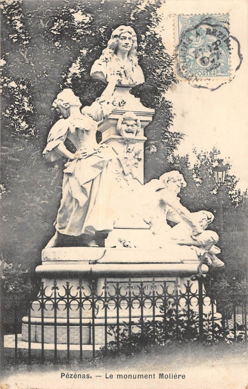 Carte postale ancienne Pezenas Le Monument Moliere