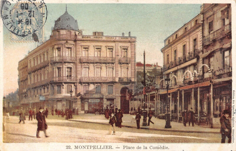 Carte postale ancienne Montpellier Place De La Comedie à Montpellier