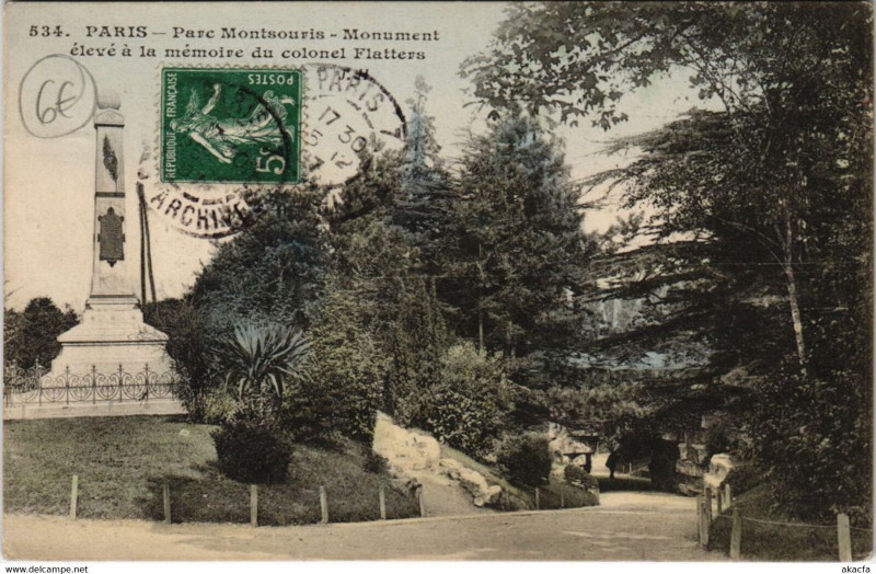 Carte postale ancienne Parc Montsouris - Monument élevé à la mémoire du colonel Flatters à Paris 14e