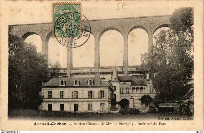 Carte postale ancienne Arceuil Cachan Ancien Chateau de Mme de Provgny Intérieur du Parc à Cachan