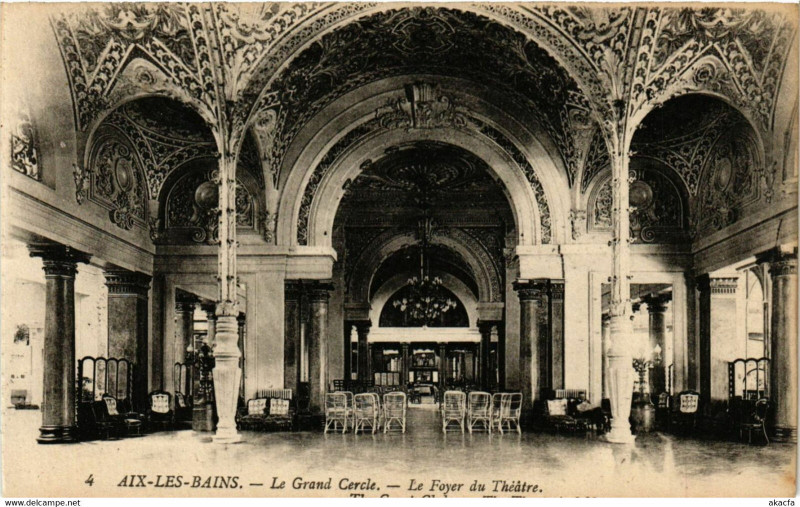Carte postale ancienne Aix-les-Bains - Le Grand Cercle - Le Foyer du Theatre à Aix-les-Bains