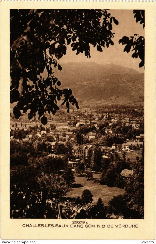 Carte postale ancienne Challes-les-Eaux dans son nid de Vuerdune à Challes-les-Eaux