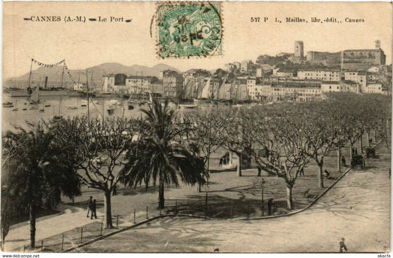 Carte postale ancienne Cannes - Le Port à Cannes