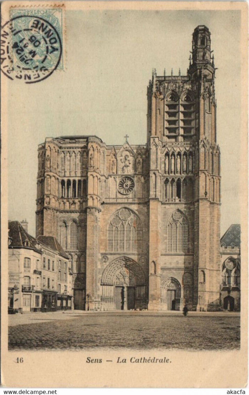 Carte postale ancienne Sens La Cathedrale à Sens