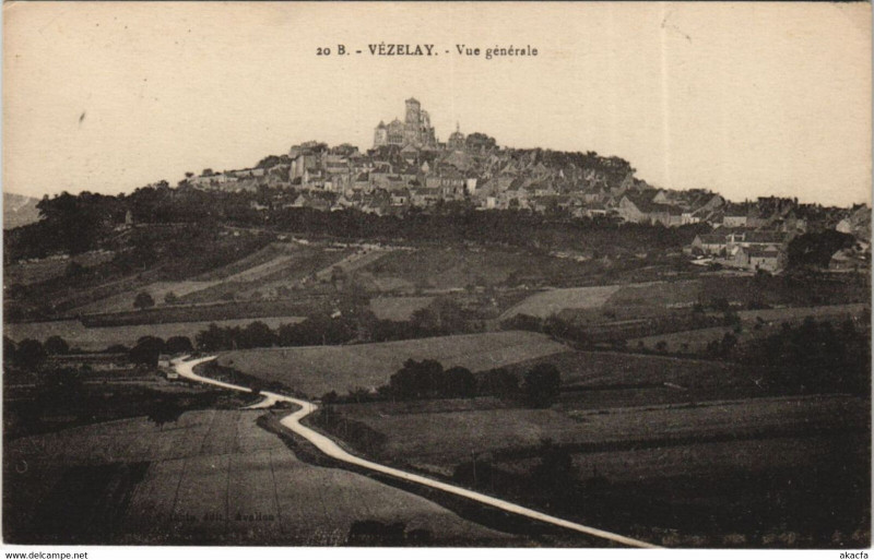 Carte postale ancienne Vezelay Vue Generale