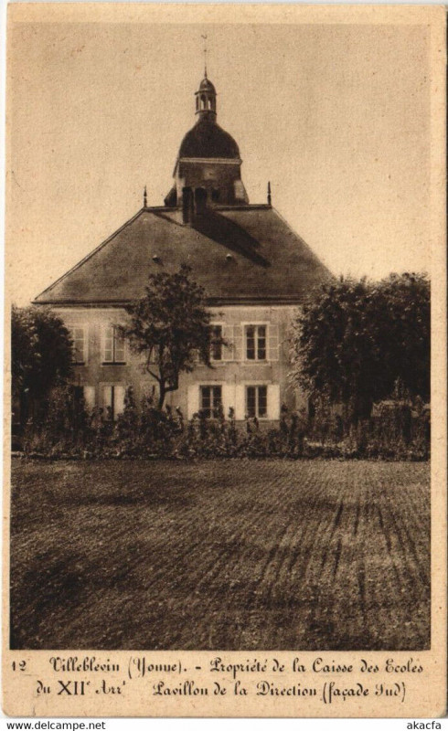 Carte postale ancienne Villeblevin Propriete de la Caisse des Ecoles à Villeblevin