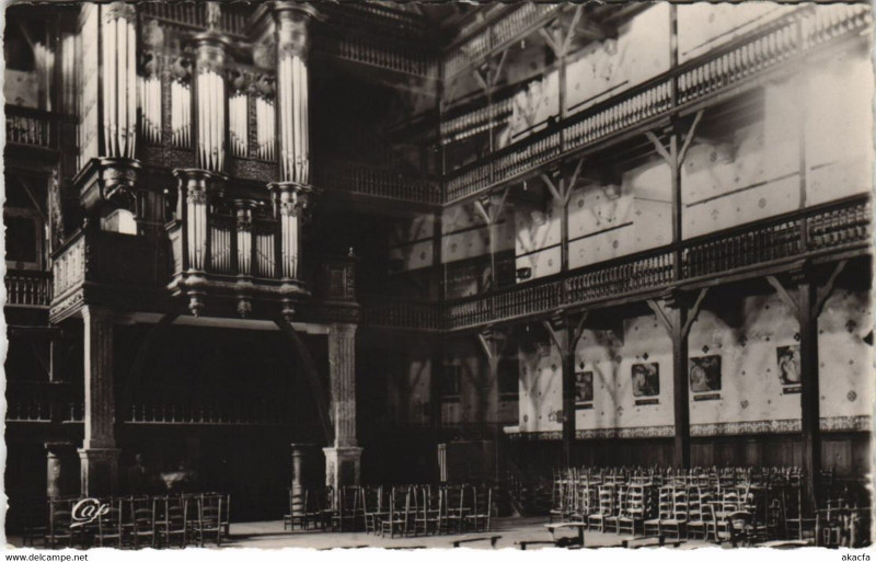 Carte postale ancienne St Jean de Luz Eglise Saint-Jean Baptiste Orgues les Galeries France