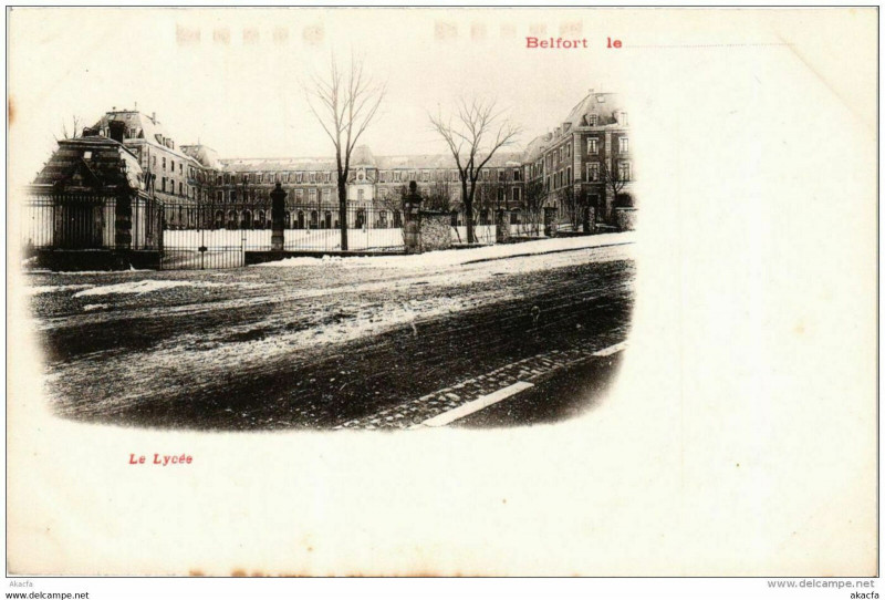 Carte postale ancienne Belfort Le Lycée à Belfort