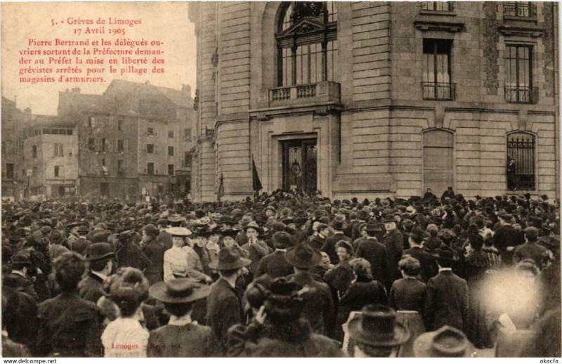 Carte postale ancienne Greves de Limoges 17 Avril 1905 - Pierre Bertrand et les delegues à Limoges