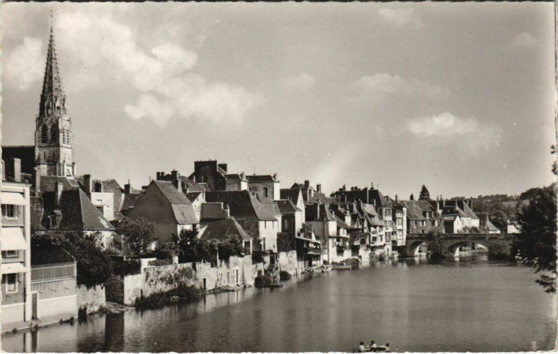 Carte postale ancienne Argenton s Creuse Vue prise du Pont-Neuf France