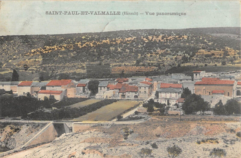 Carte postale ancienne Saint Paul Et Valmalle Vue Panoramique (cliché colorisé rare à Saint-Paul-et-Valmalle