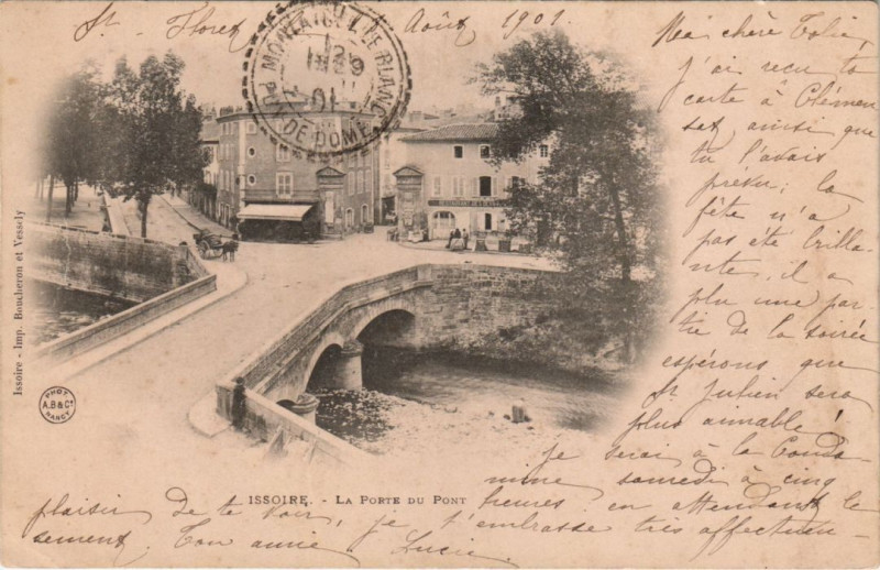 Carte postale ancienne Issoire La Porte du Pont à Issoire