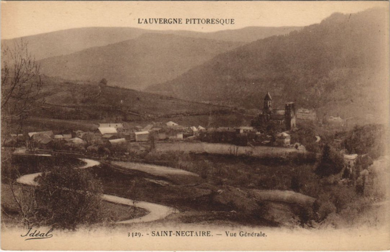 Carte postale ancienne Saint-Nectaire Vue Generale à Saint-Nectaire