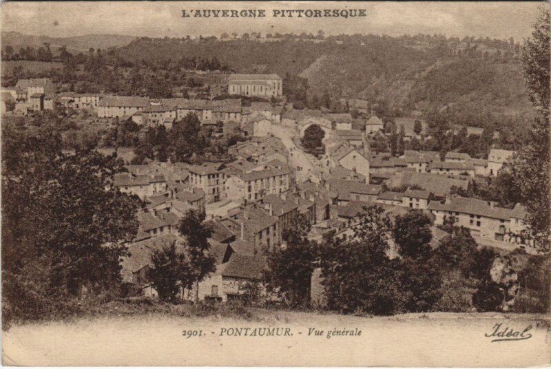 Carte postale ancienne Pontaumur Vue Generale à Pontaumur