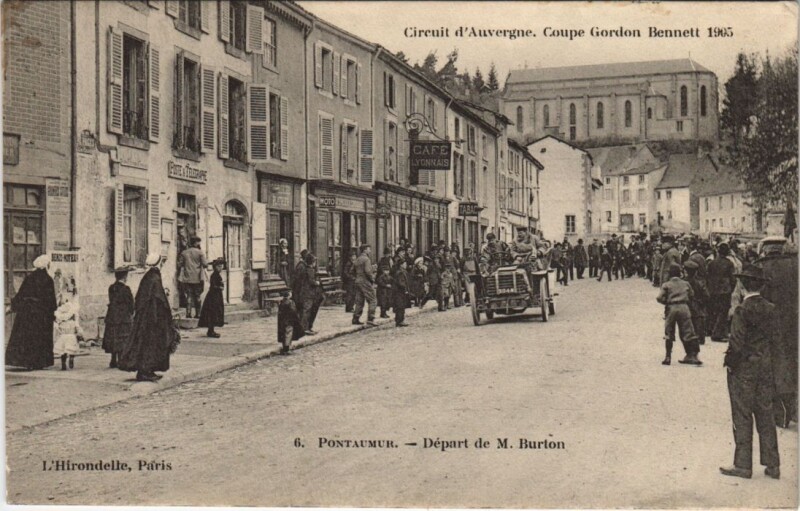 Carte postale ancienne Pontaumur Depart de M. Burton - Coupe Gordon Bennett 1905 à Pontaumur