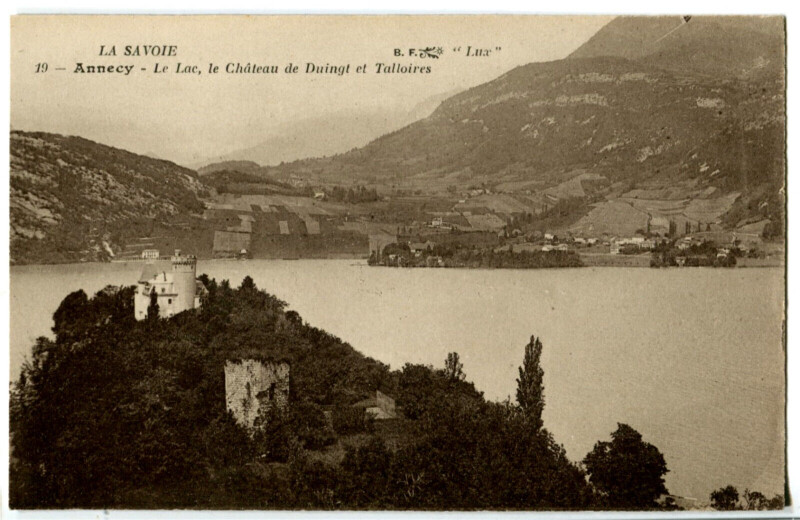 Carte postale ancienne Haute-Savoie Annecy Le Lac Le Château de Duingt et Talloires à Annecy