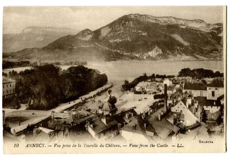 Carte postale ancienne Haute-Savoie Annecy  Vue prise de la Tourelle du Château à Annecy