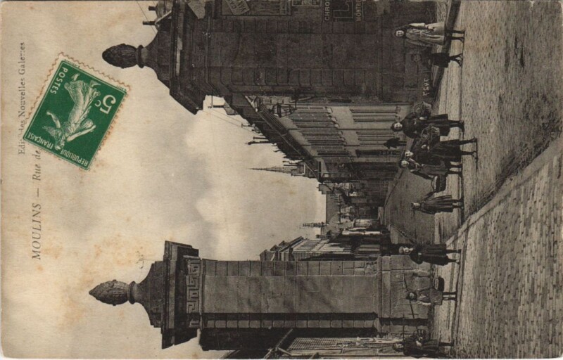 Carte postale ancienne Moulins Rue France à Moulins