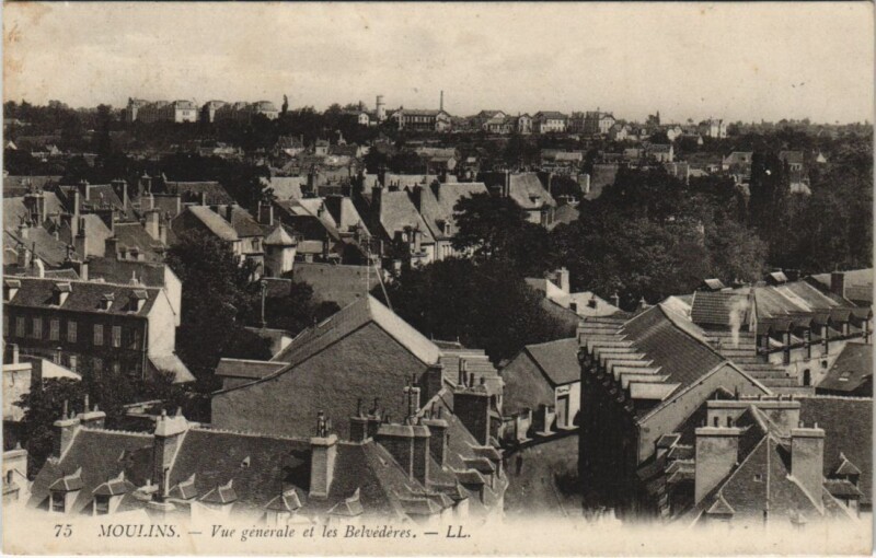 Carte postale ancienne Moulins Vue Generale et les Belvederes France à Moulins