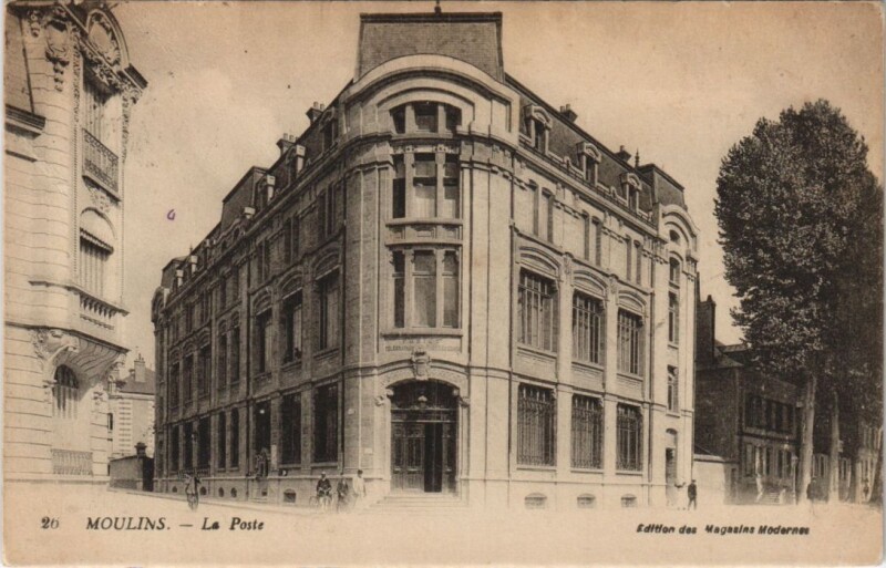 Carte postale ancienne Moulins La Poste France à Moulins
