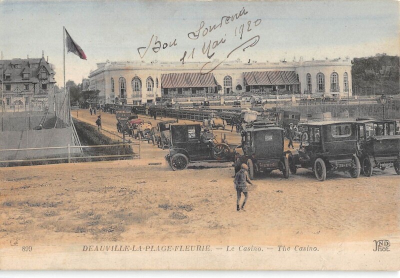 Carte postale ancienne Deauville La Plage Fleurie Le Casino à Deauville