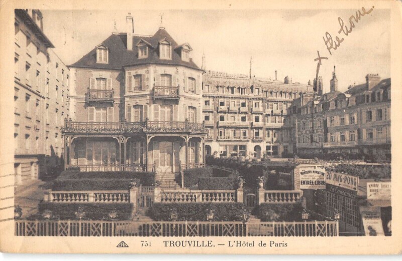 Carte postale ancienne Trouville Hotel De Paris