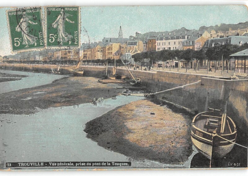 Carte postale ancienne Trouville Vue Generale Prise Du Pont De La Touques à Touques