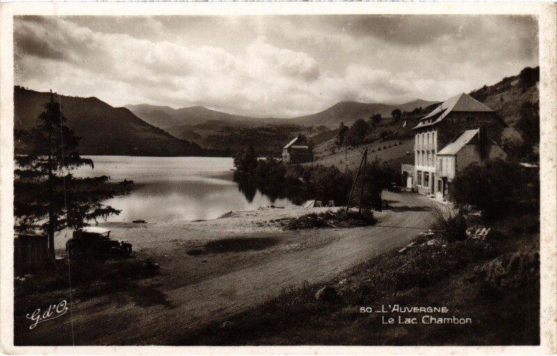 Carte postale ancienne Le Lac Chambon