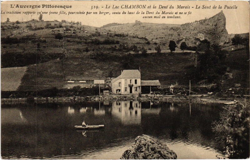 Carte postale ancienne Le Lac Chambon et la Dent du Marais - Le Saut de la Pucelle