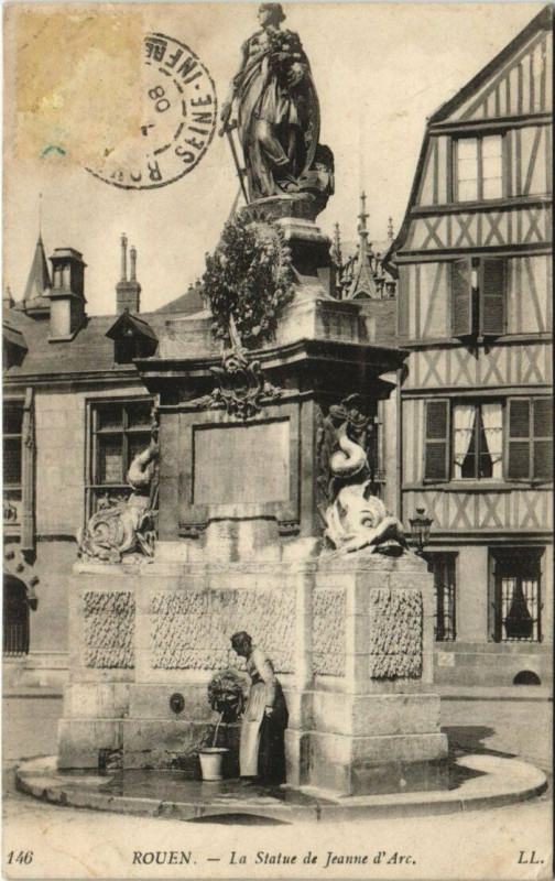 Carte postale ancienne Rouen - La statue de jeanne à Rouen