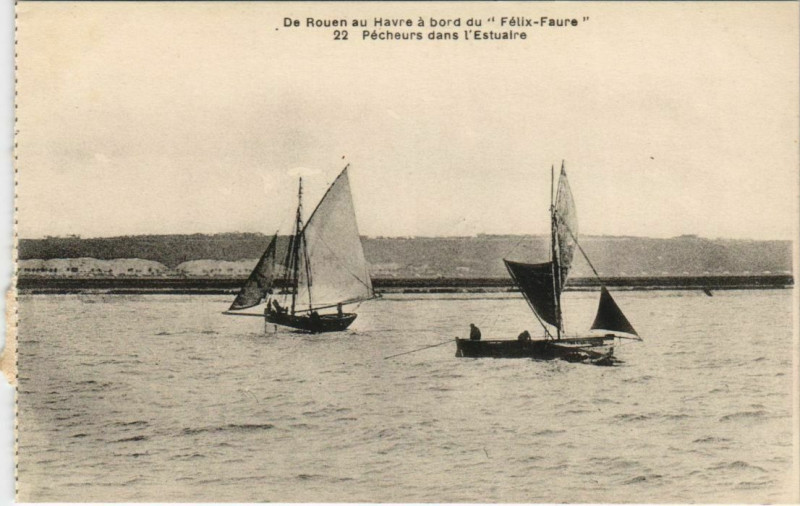 Carte postale ancienne Rouen - Pecheurs dans l'estuaire à Rouen