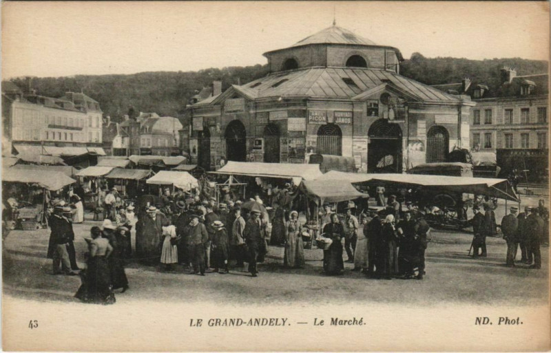 Carte postale ancienne Les Andelys Le Grand-Andely - Le Marche aux Andelys