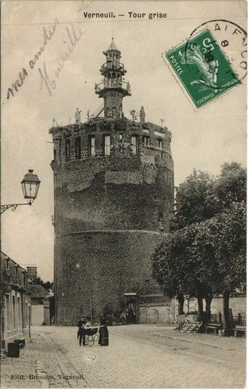 Carte postale ancienne Verneuil-sur-Avre Tour Grise