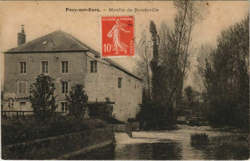 Carte postale ancienne Pacy-sur-Eure Moulin de Boudeville à Pacy-sur-Eure