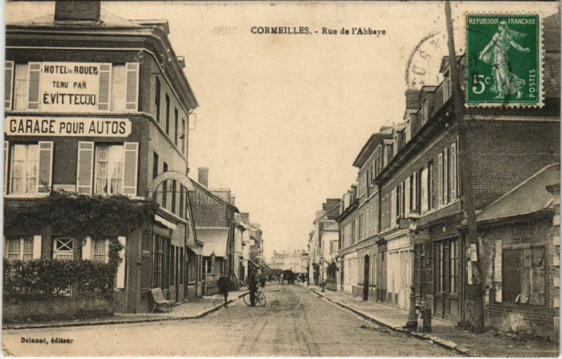 Carte postale ancienne Cormeilles Rue de l'Abbaye à Cormeilles
