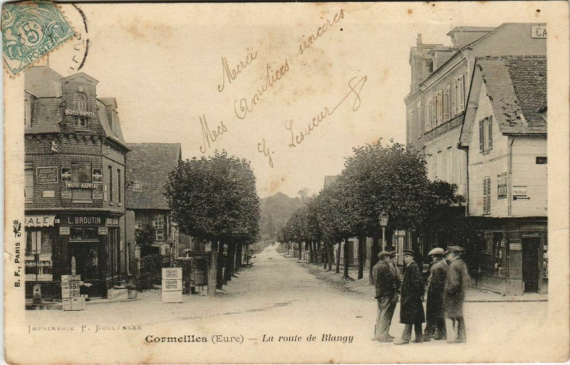 Carte postale ancienne Cormeilles La Route de Blangy à Cormeilles