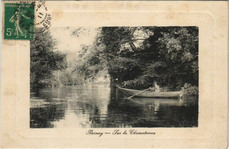 Carte postale ancienne Bernay Sur la Charentonne à Bernay