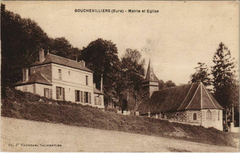 Carte postale ancienne Bouchevilliers Mairie et Eglise à Bouchevilliers