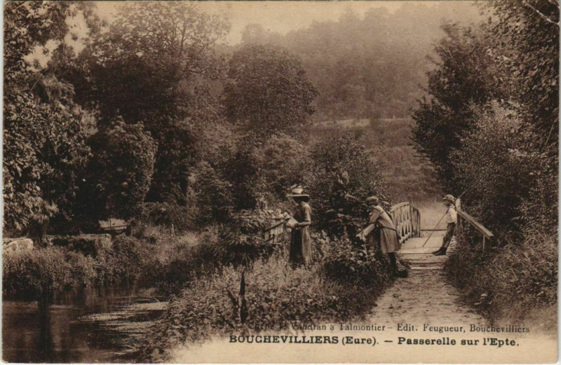 Carte postale ancienne Bouchevilliers Passerelle sur l'Epte à Bouchevilliers