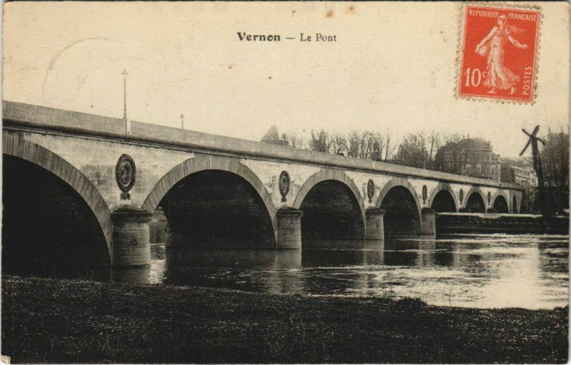 Carte postale ancienne Vernon Le Pont à Vernon